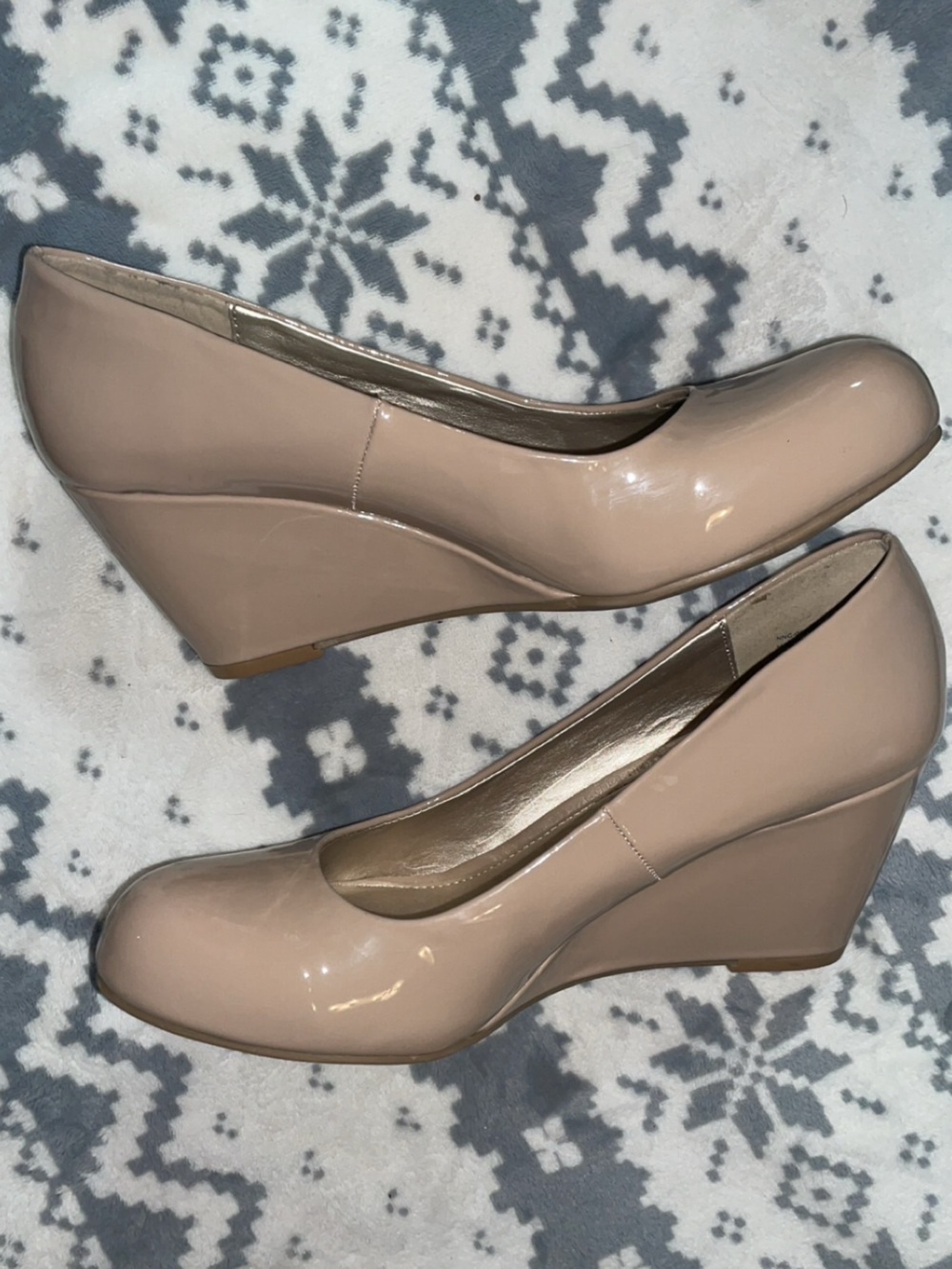 Women's Patent Nude Wedge Pumps